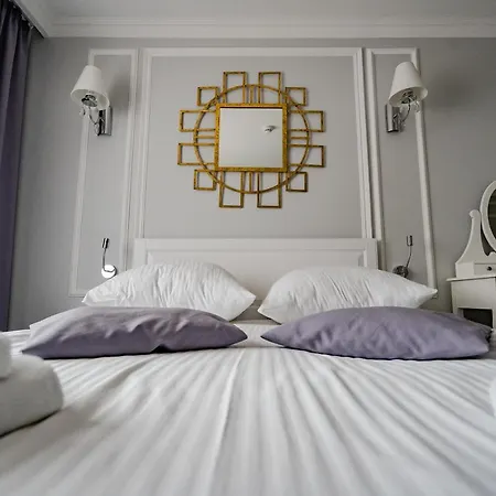 Goscinne Biala Dama Mlawka