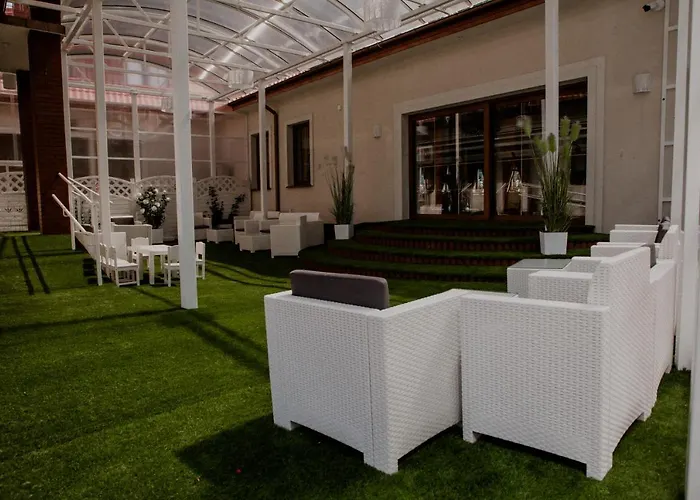 Pokoje Goscinne Biala Dama Hostel Mlawka