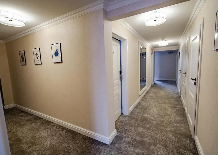 Pokoje Goscinne Biala Dama Mlawka